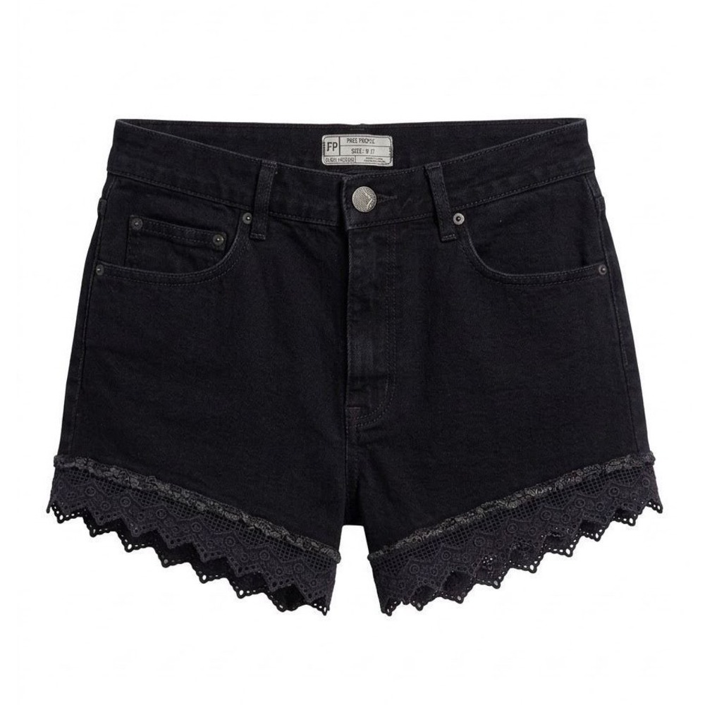 Free People Dark Denim Crochet Lace Trim Shorts Size 27 Boho Raw Hem Cutoffs